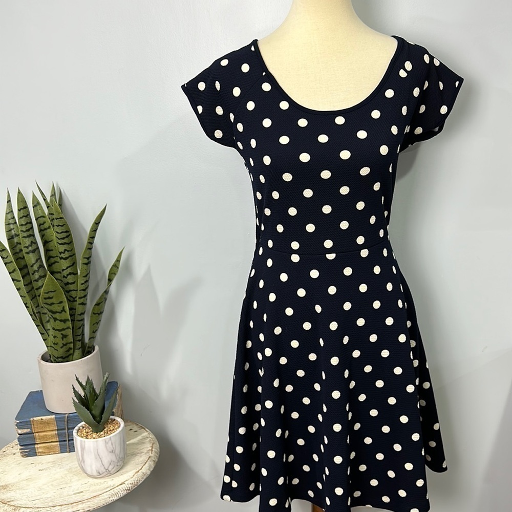 ❄️ Gilli polka dot dress size medium